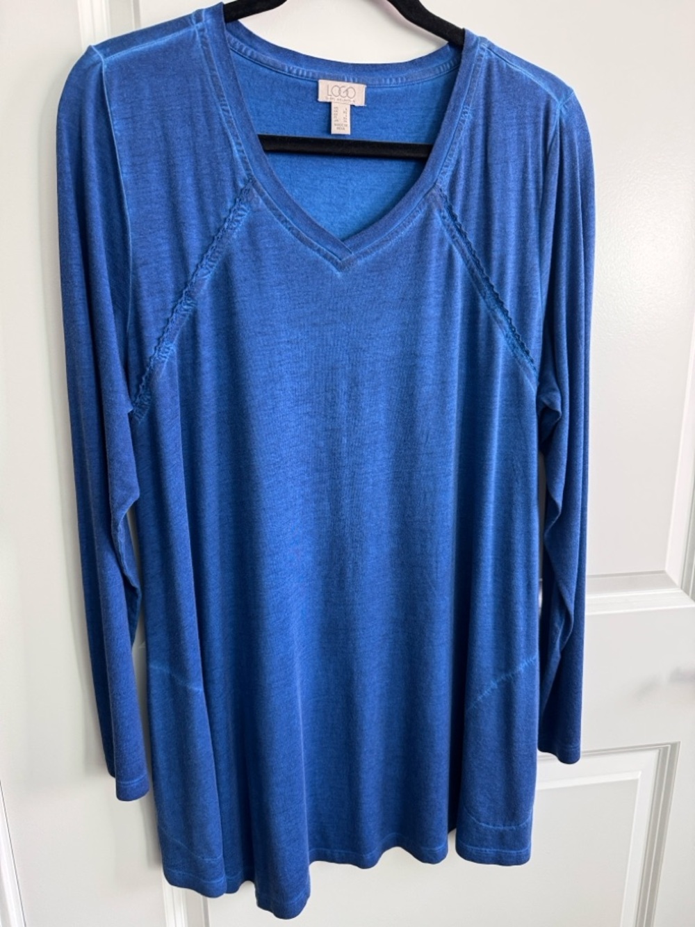 LOGO by Lori Goldstein royal blue distressed cotton modal long sleeve tunic top